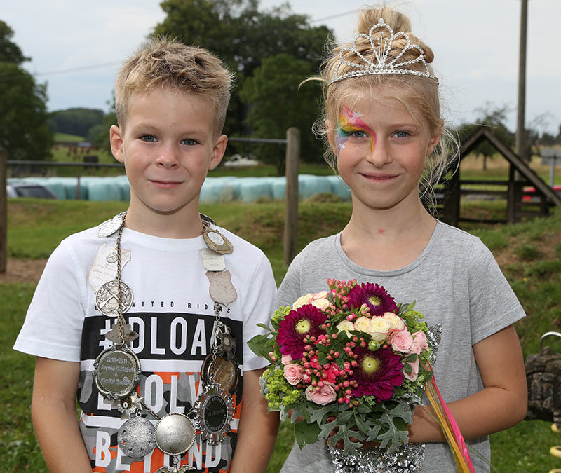 Ben Temme und Lotte Reichelt neues Wennigloher Kinderkönigspaar